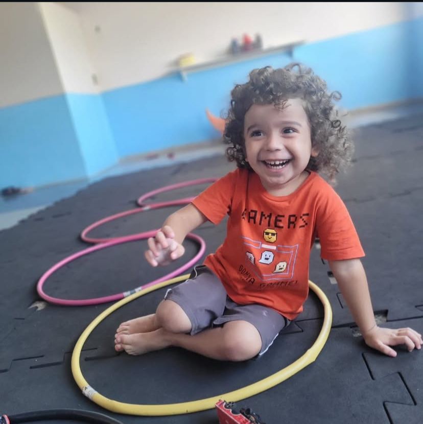 Ápice | Centro Educacional - Creche, Escola e Reforço Escolar. David